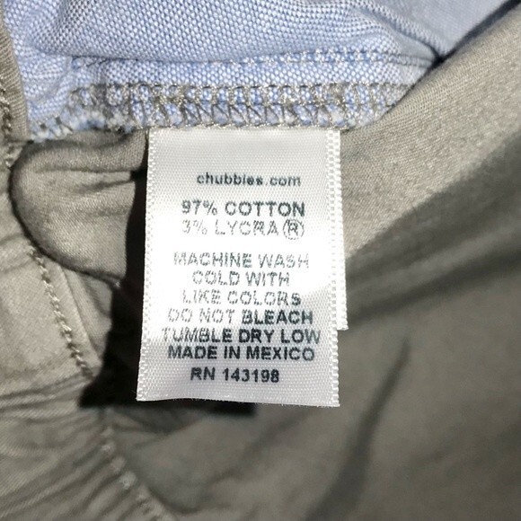 Chubbies Men's The Silver Linings 5.5” Grey Elastic Waistband Shorts - Picture 8 of 8